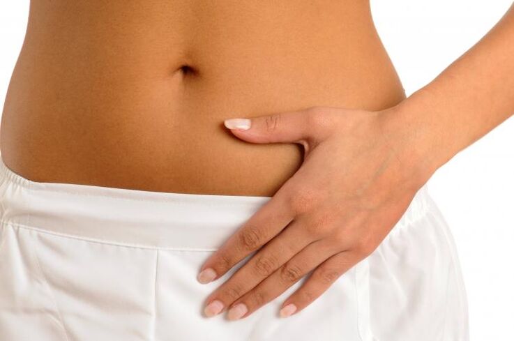 douleur abdominale basse comme symptôme de cystite chez la femme